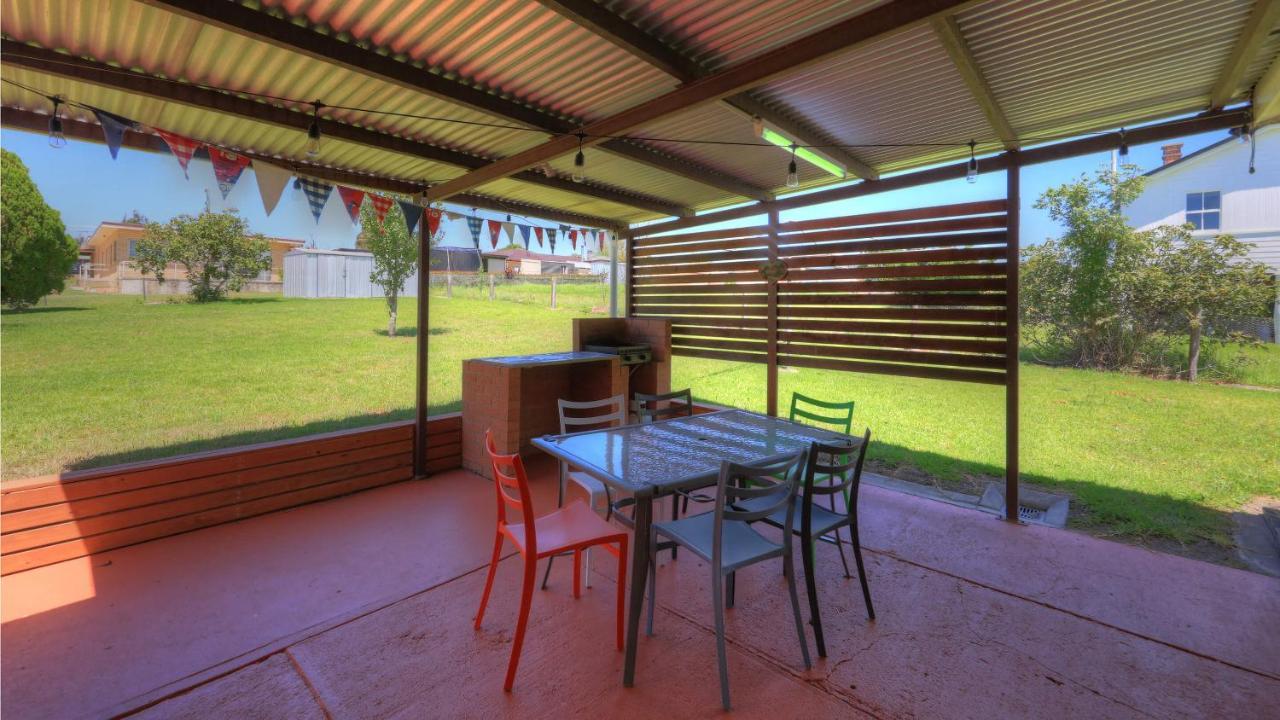 The Vines Motel & Cottages Станторп Экстерьер фото